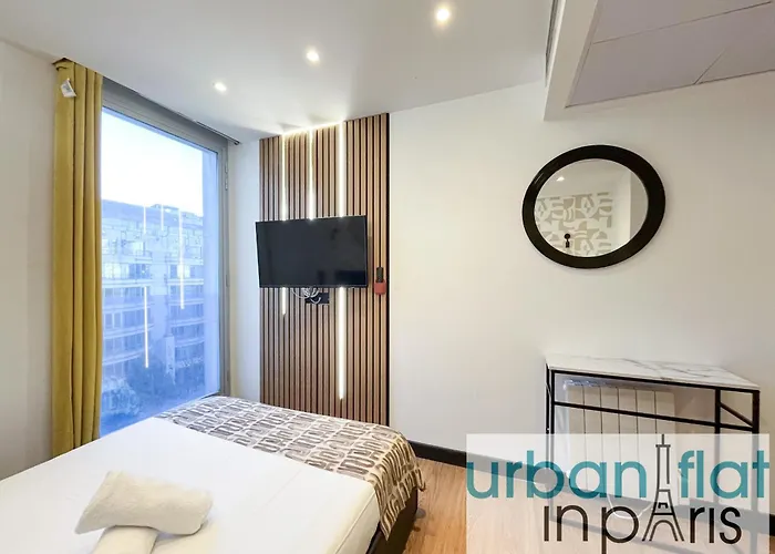 Urban Flat 128 - Art Rock 4bdr Flat Near Champs-elysees *