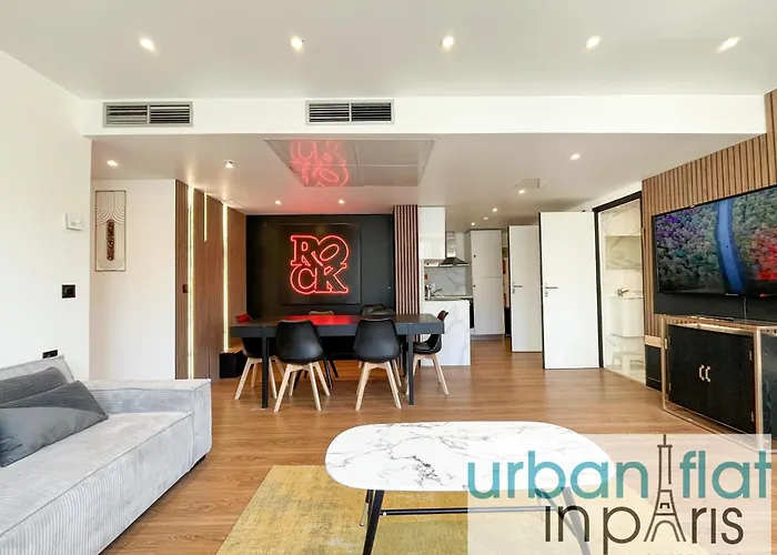 Urban Flat 128 - Art Rock 4bdr Flat Near Champs-elysees Paris