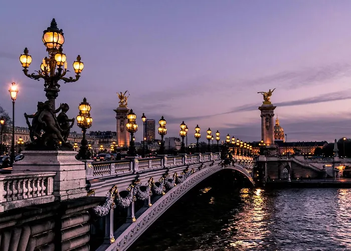 Apartamento Urban Flat 128 - Art Rock 4bdr Flat Near Champs-elysees Paris